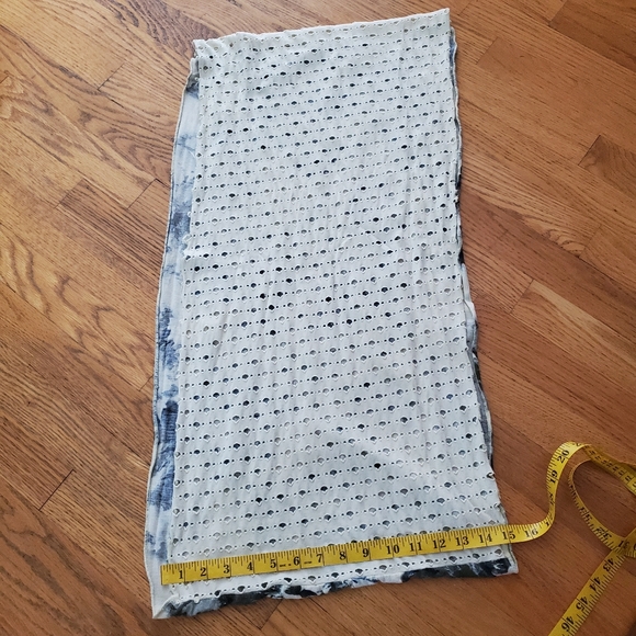 Feather Clothing Ivory Tunic Size S/M Made In U.S.A. W/ Matching Scarf - Picture 9 of 9